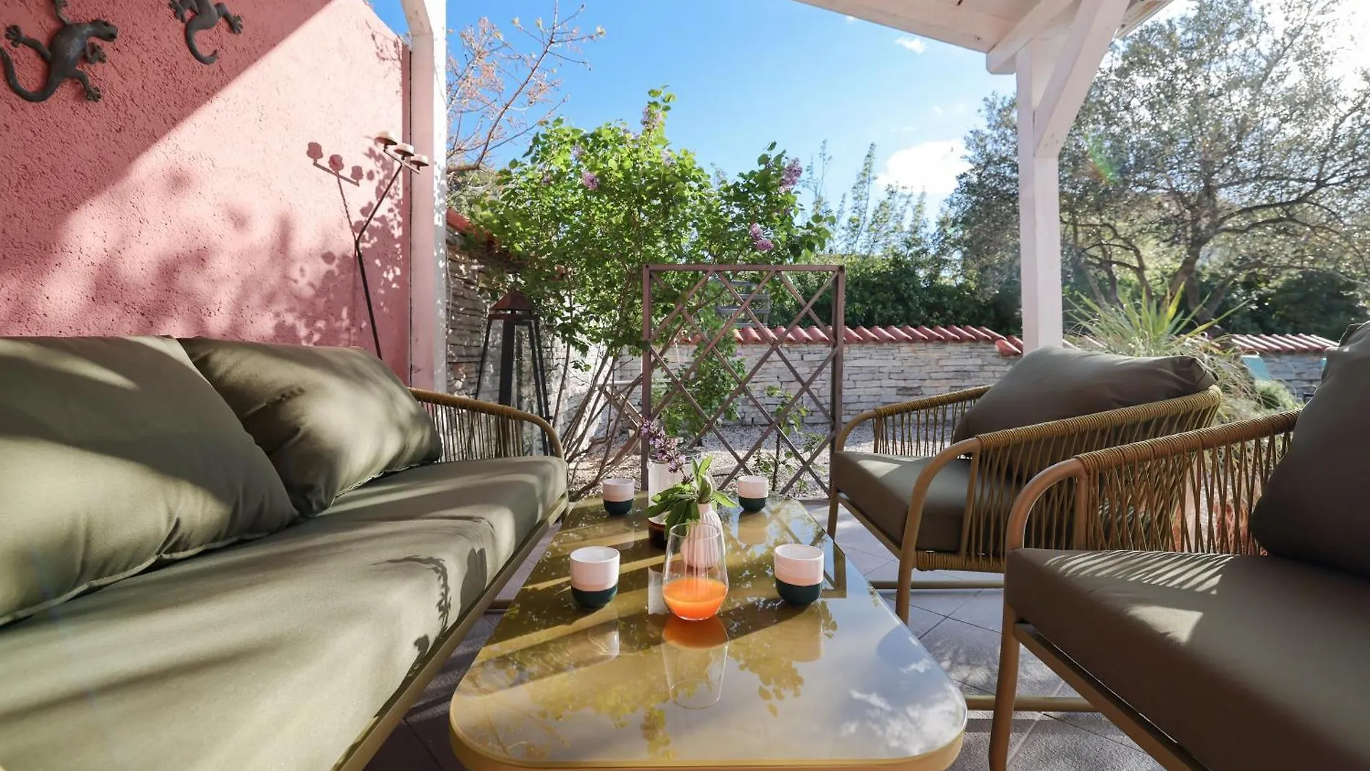 Villa Arta Drage 0*,