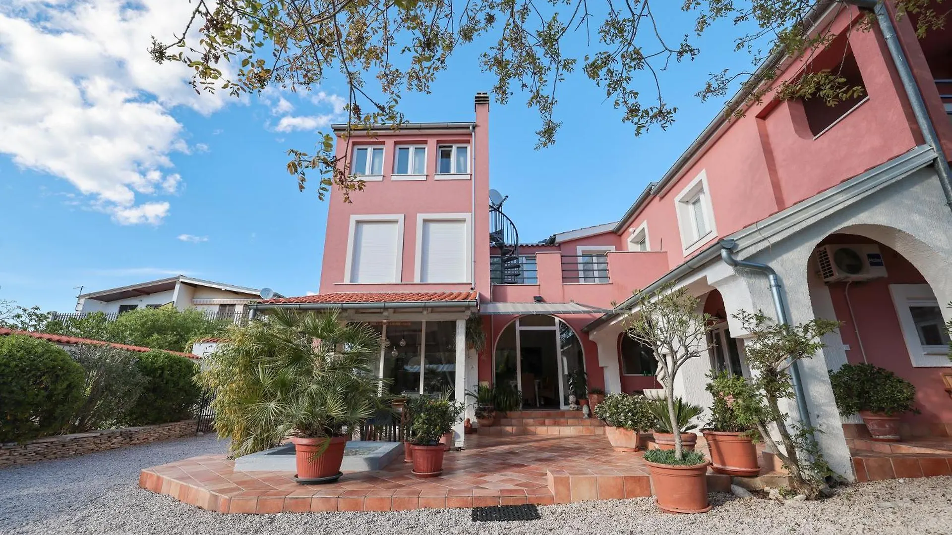 Villa Arta Drage 0*,  Chorvatsko